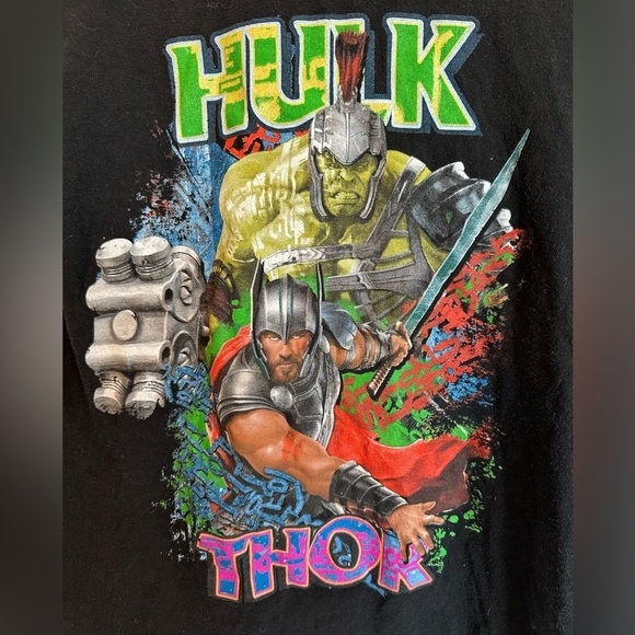 Thor Hulk Ragnarok Marvel Brand Mens Size Small Short Sleeved TeeShirt Black Top - Picture 2 of 4